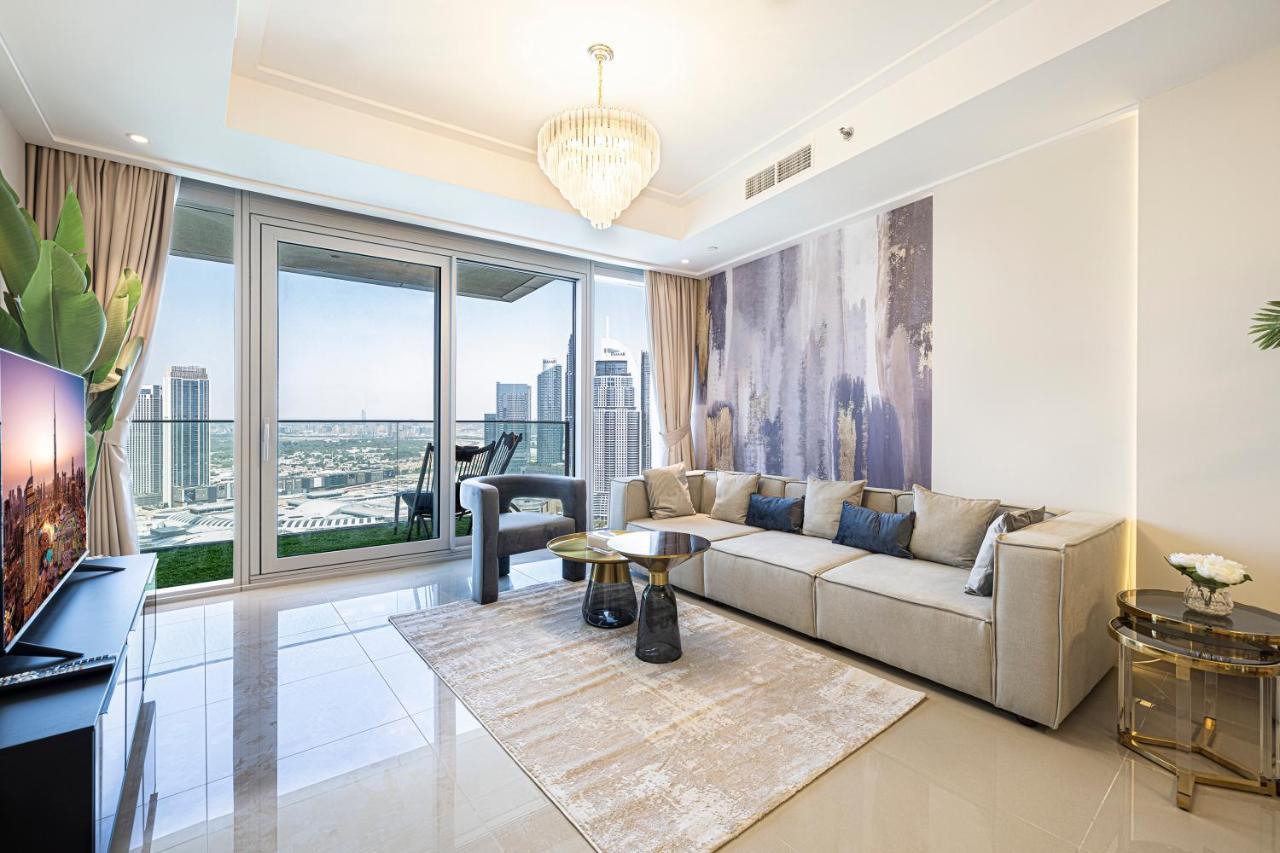 Magnificent Homes, Stunning Burj Khalifa And Fountain View ドバイ エクステリア 写真