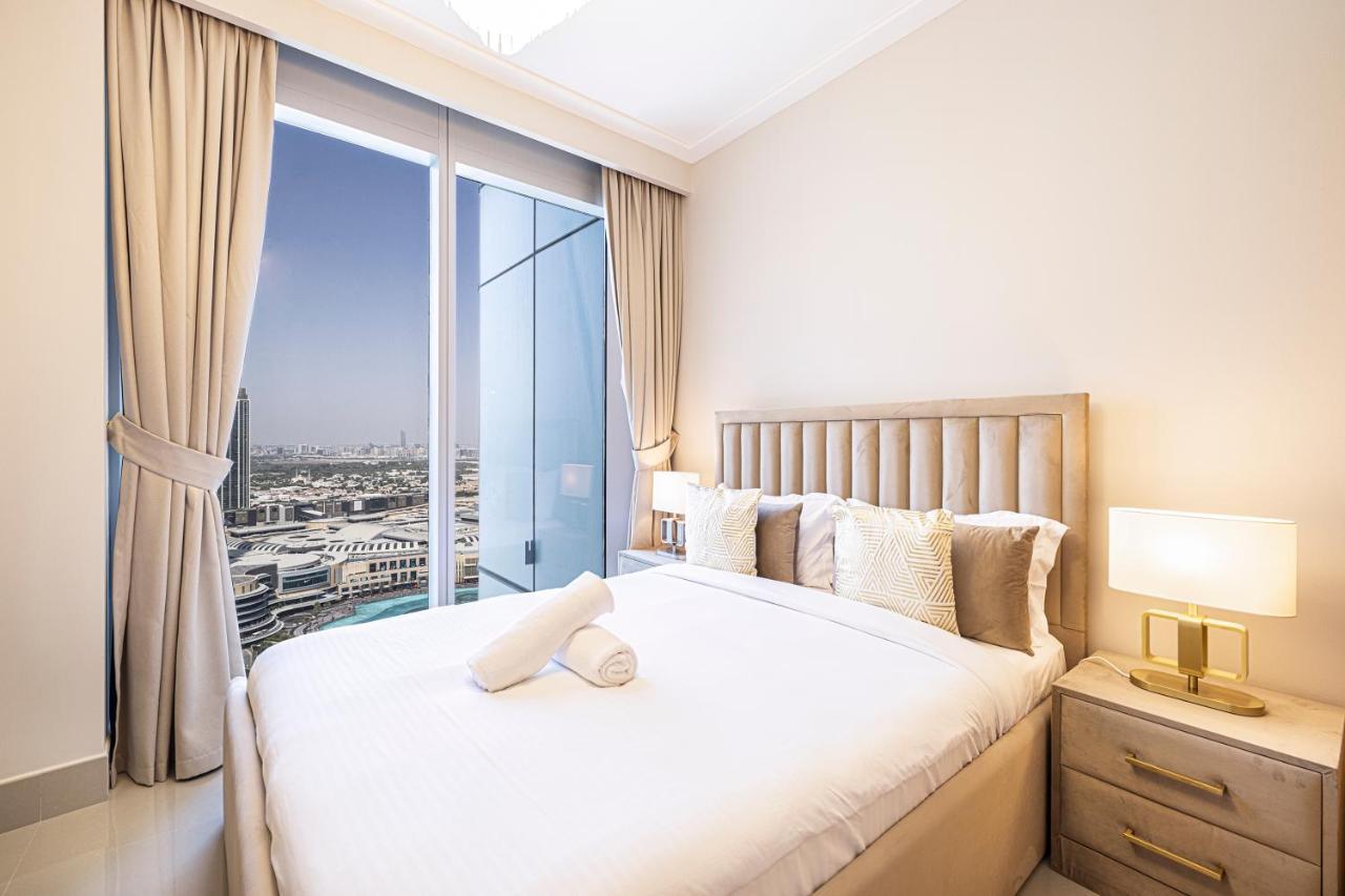Magnificent Homes, Stunning Burj Khalifa And Fountain View ドバイ エクステリア 写真