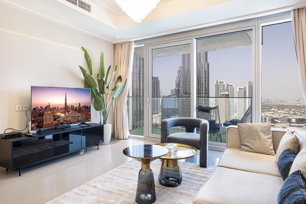Magnificent Homes, Stunning Burj Khalifa And Fountain View ドバイ エクステリア 写真